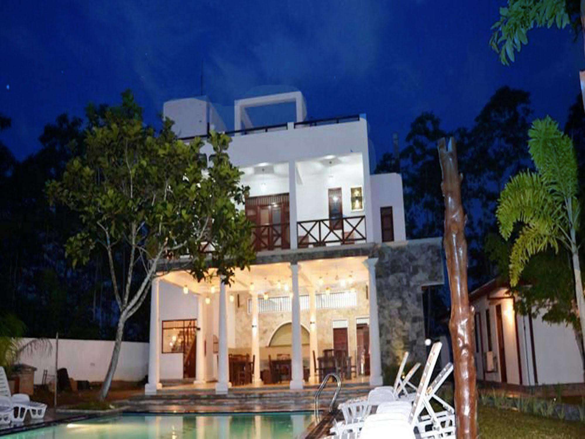 Fort Edge Retreat Unawatuna Exterior foto